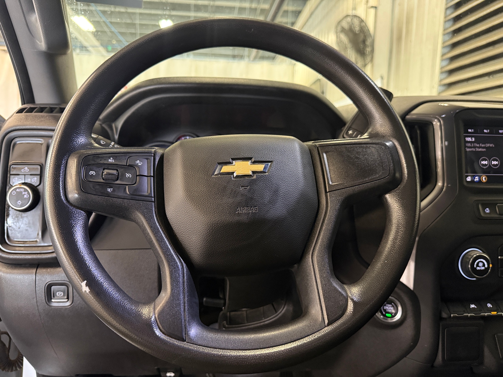 Thumbnail: 2023 Chevrolet Silverado 1500 - 5