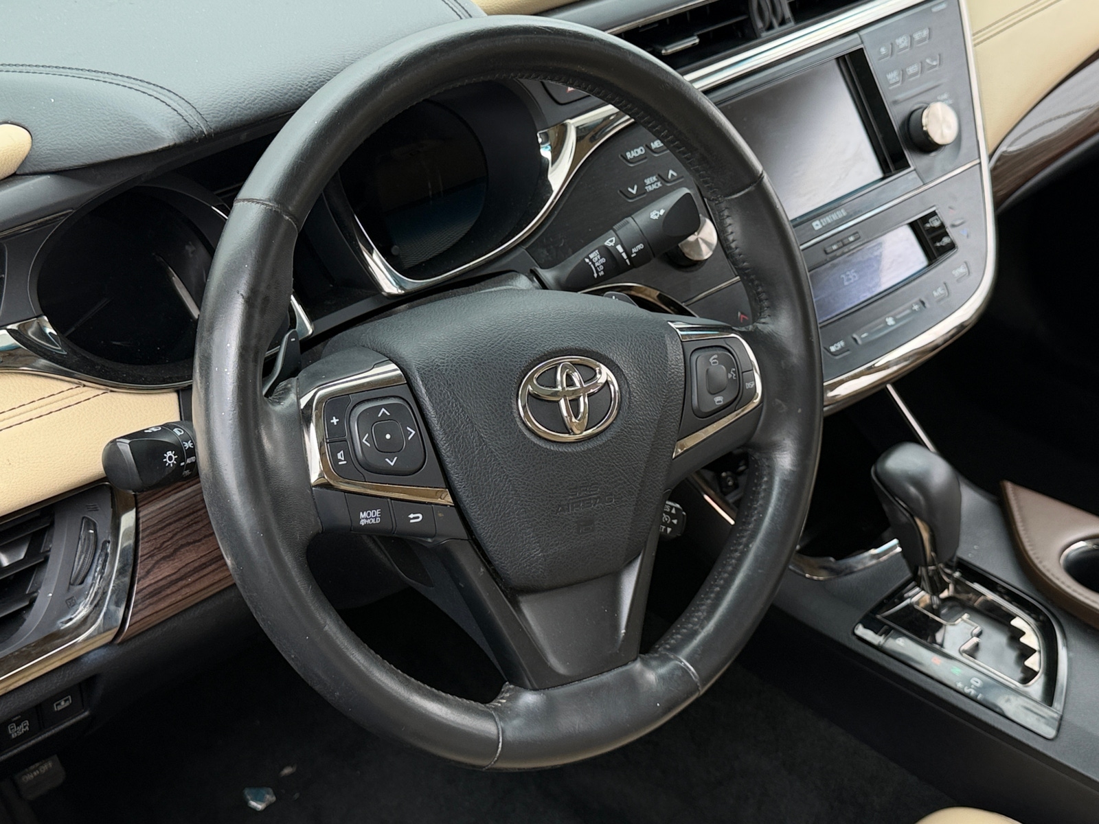 Thumbnail: 2013 Toyota Avalon - 5