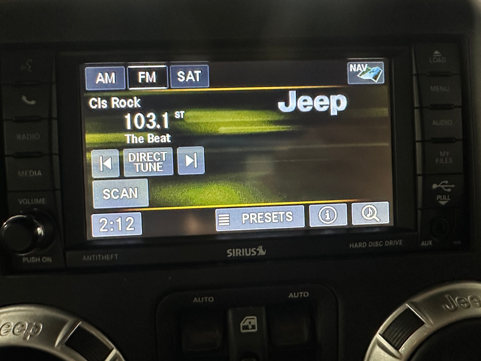 Thumbnail: 2016 Jeep Wrangler - 3