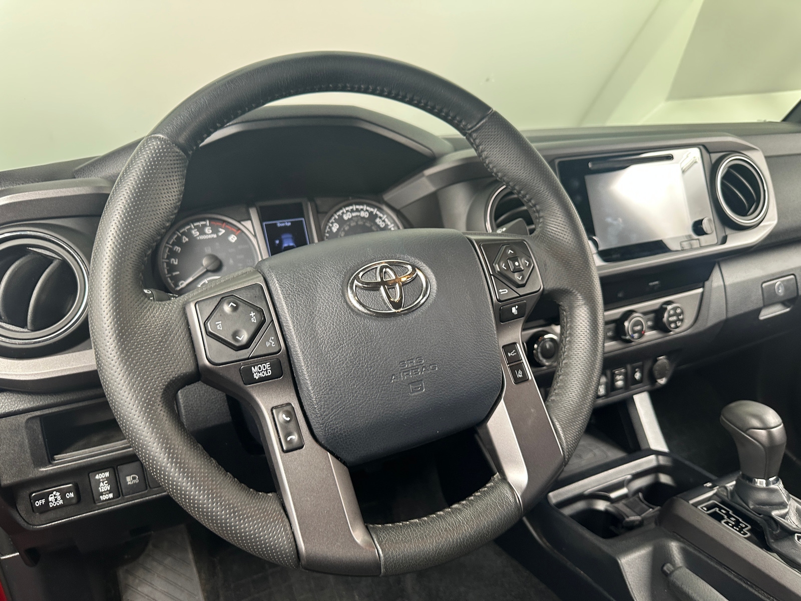 Thumbnail: 2019 Toyota Tacoma - 5