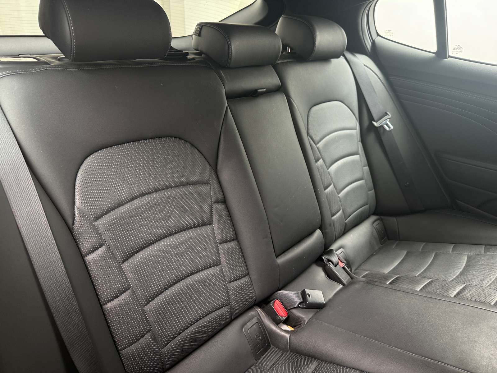 Thumbnail: 2023 Kia Stinger - 5