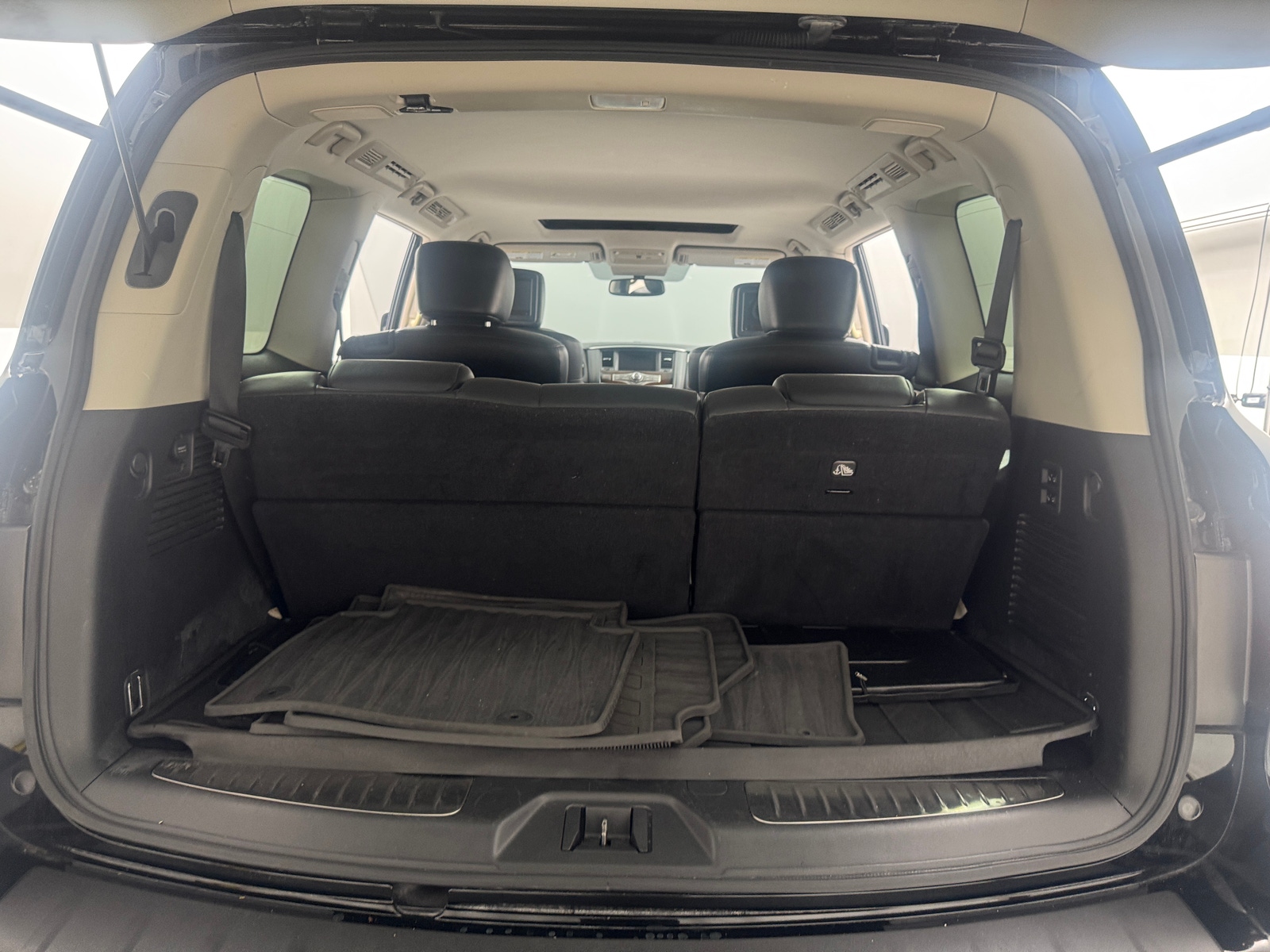 Thumbnail: 2019 INFINITI QX80 - 6