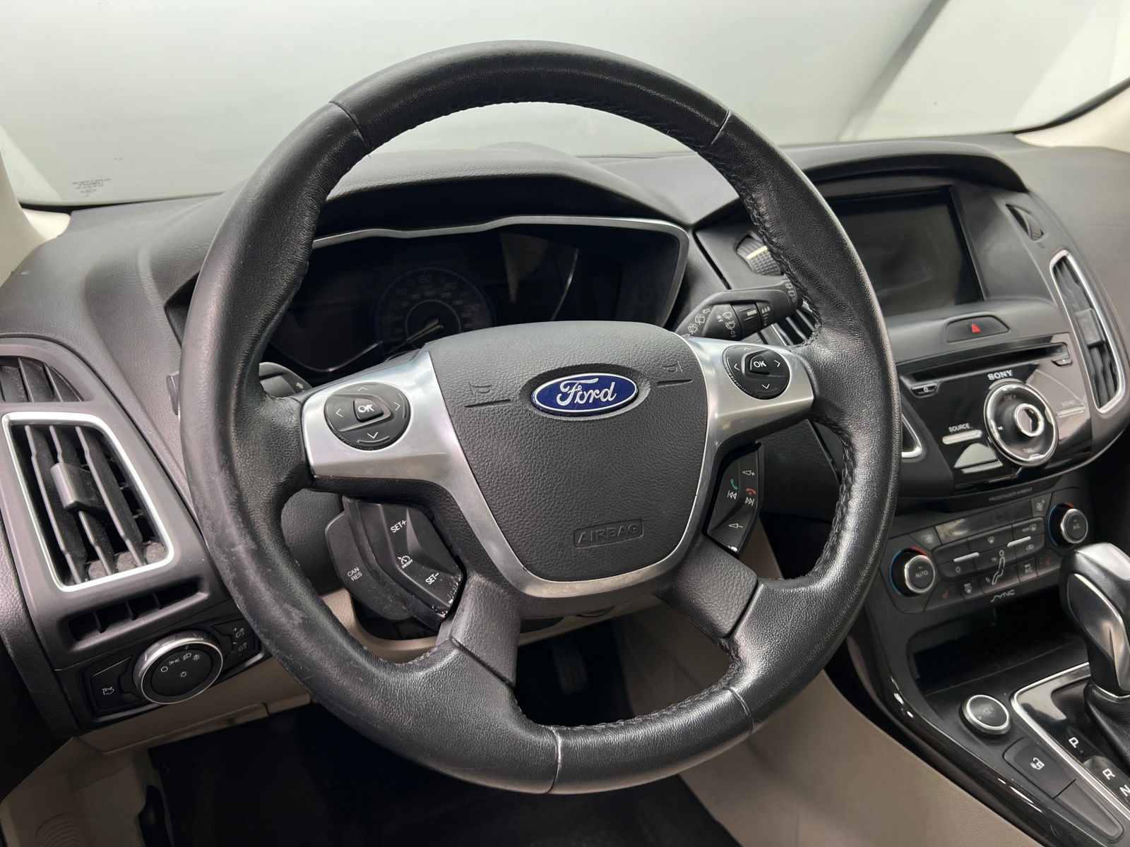 Thumbnail: 2017 Ford Focus - 5