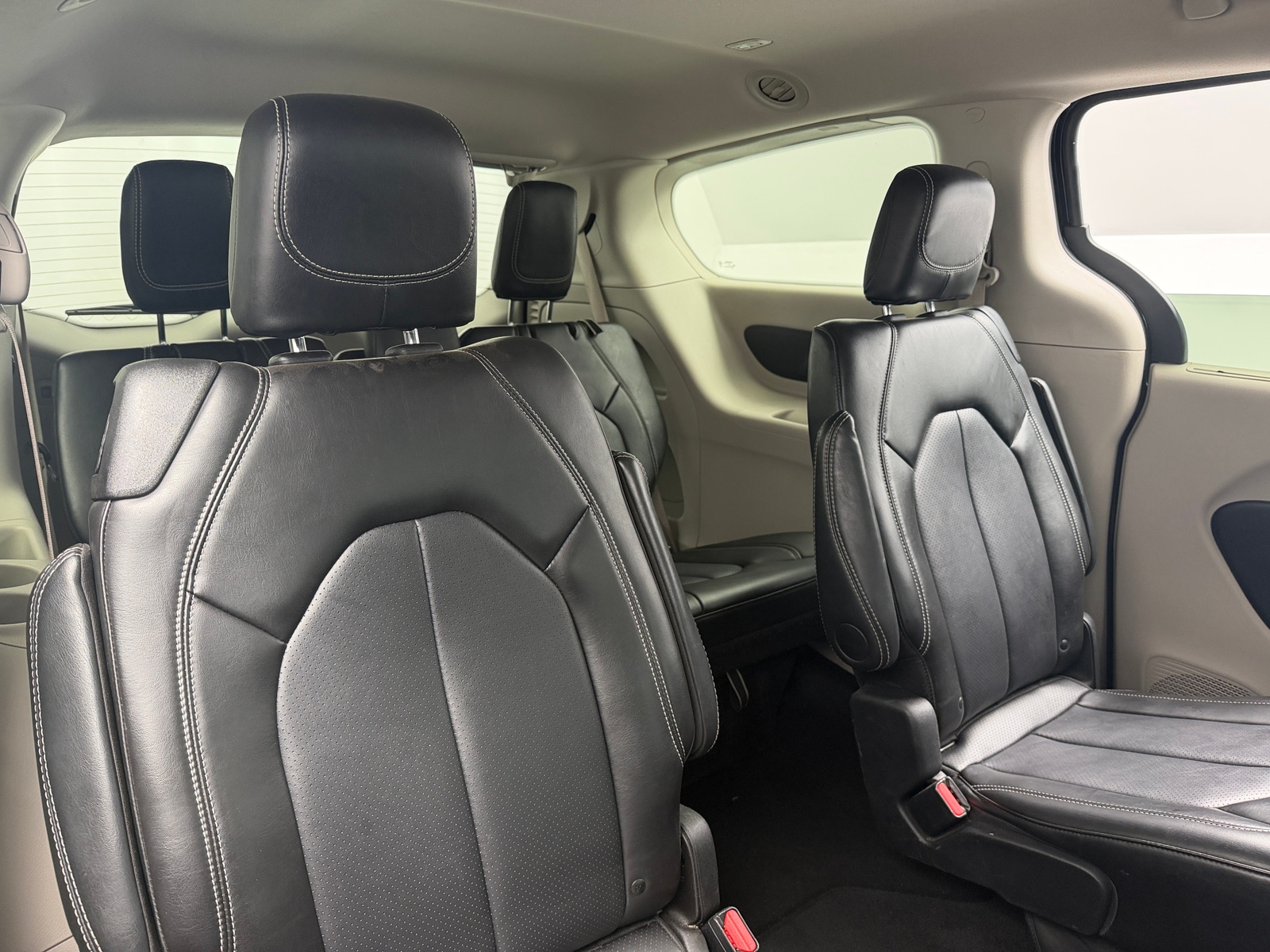 Thumbnail: 2024 Chrysler Pacifica - 5