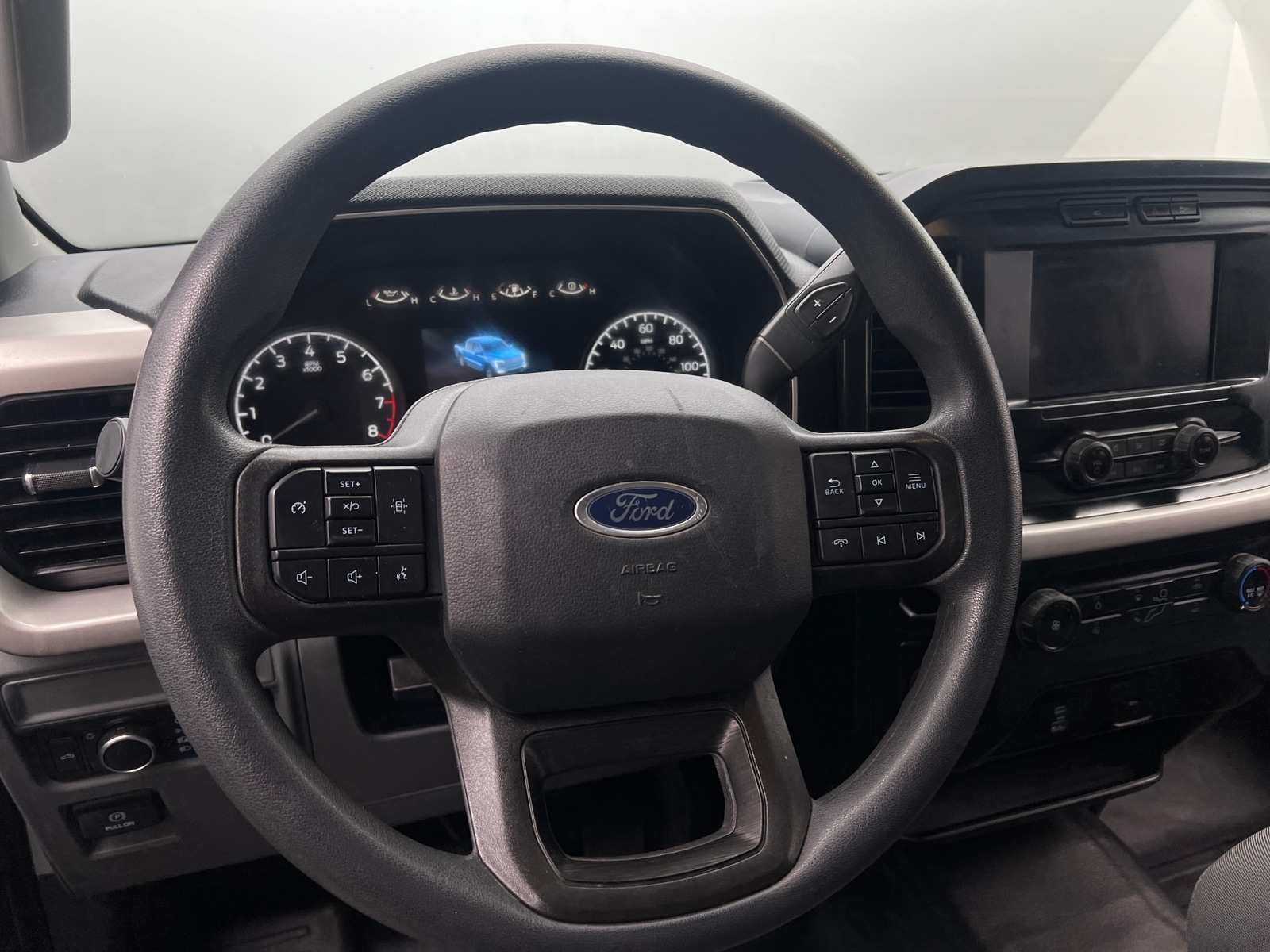 Thumbnail: 2022 Ford Econoline - 5