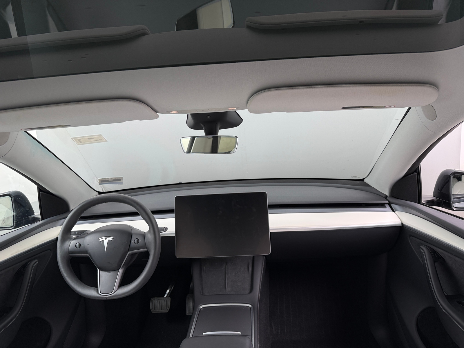 Thumbnail: 2025 Tesla Model Y - 2