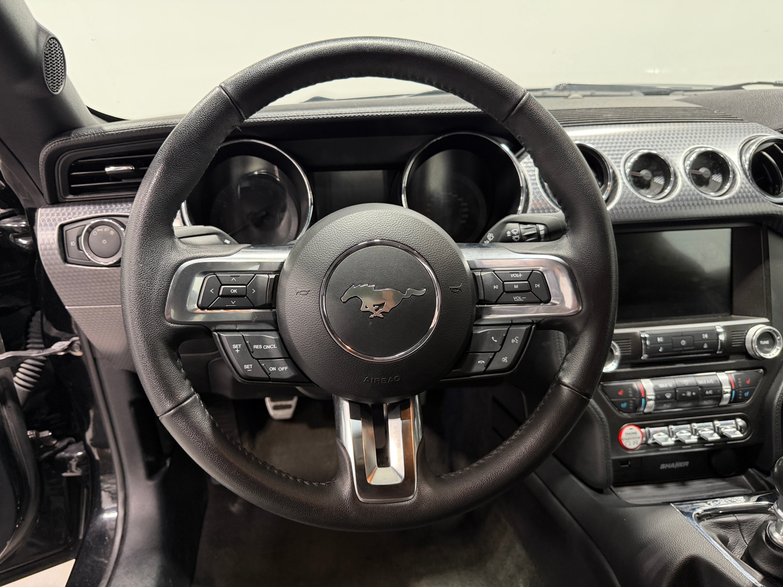 Thumbnail: 2016 Ford Mustang - 3