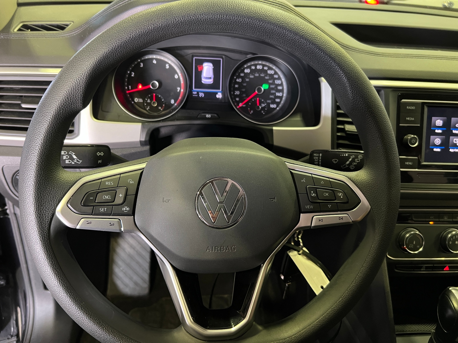 Thumbnail: 2021 Volkswagen Atlas - 5