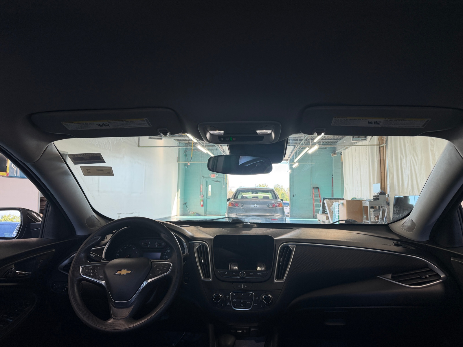 Thumbnail: 2023 Chevrolet Malibu - 3