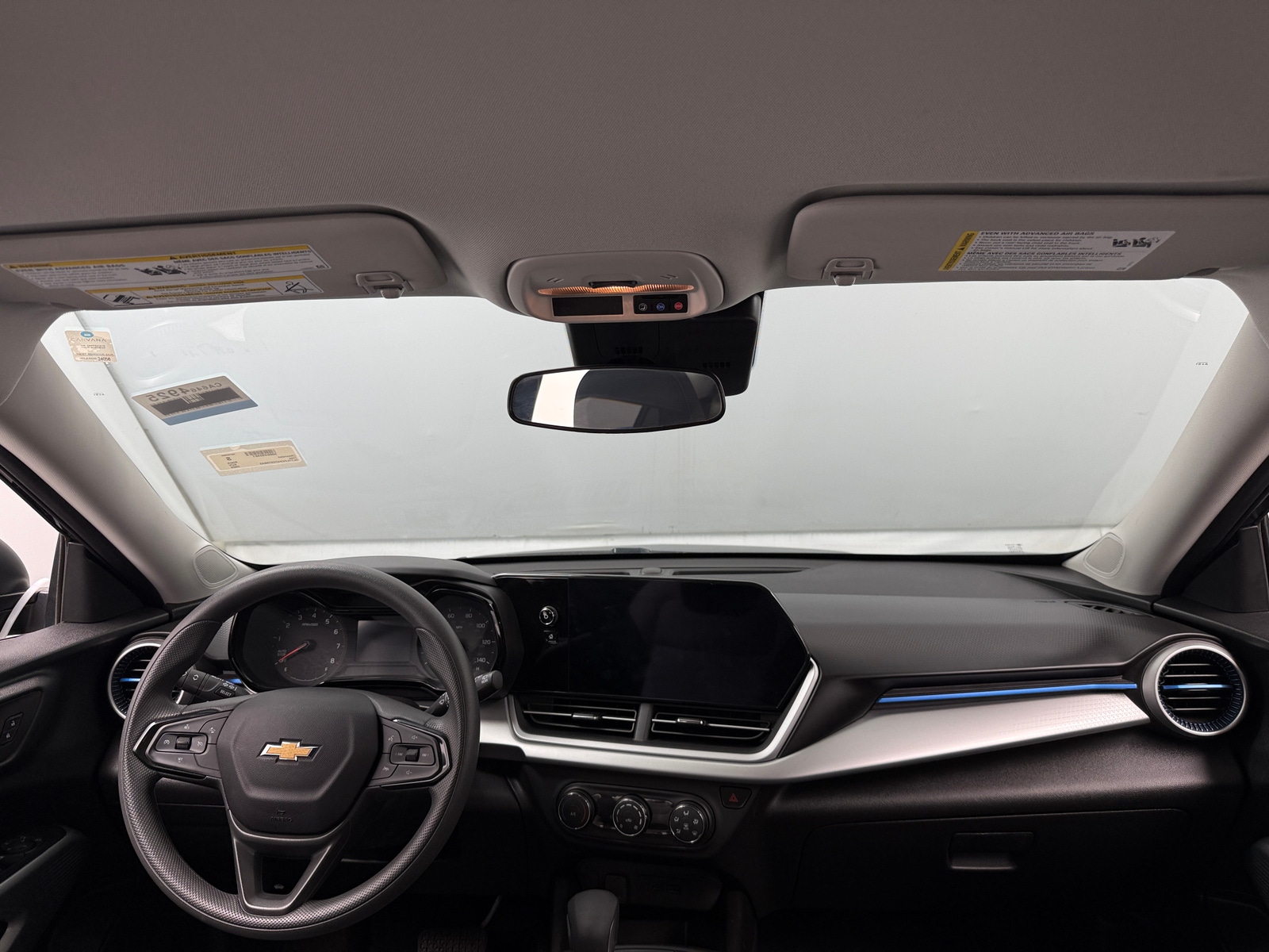 Thumbnail: 2026 Chevrolet Trax - 3