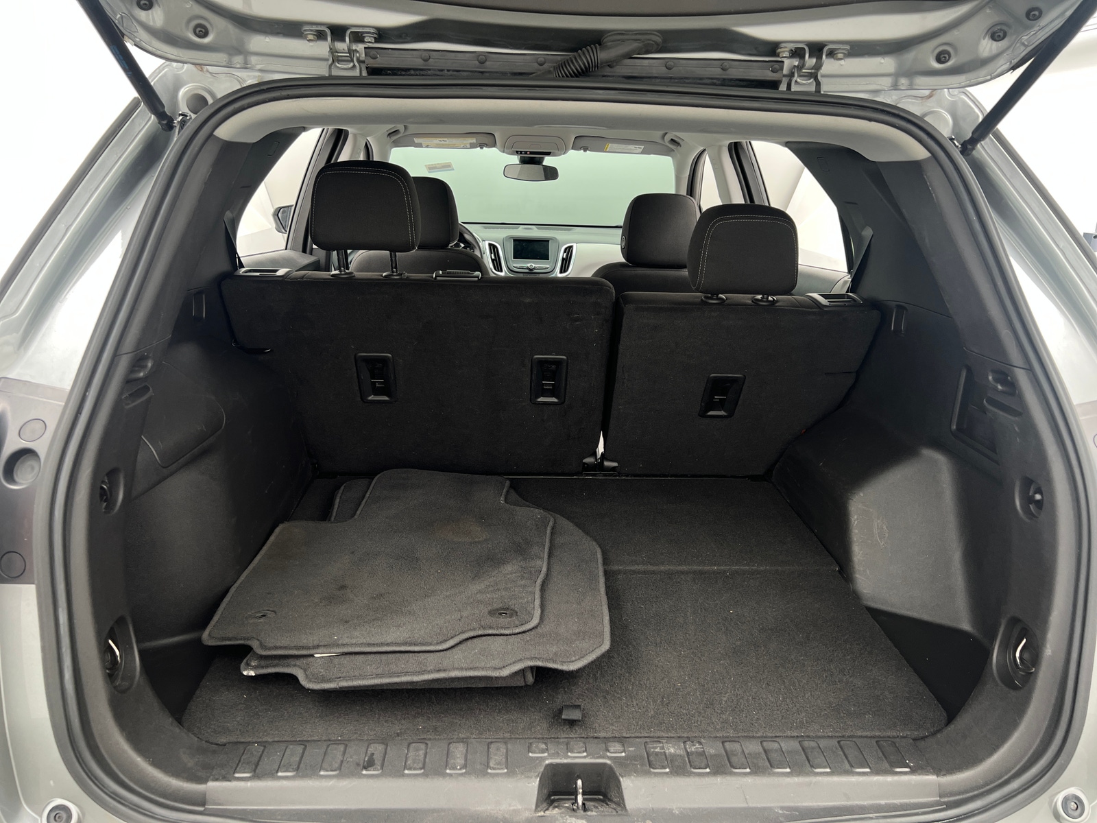 Thumbnail: 2023 Chevrolet Equinox - 7
