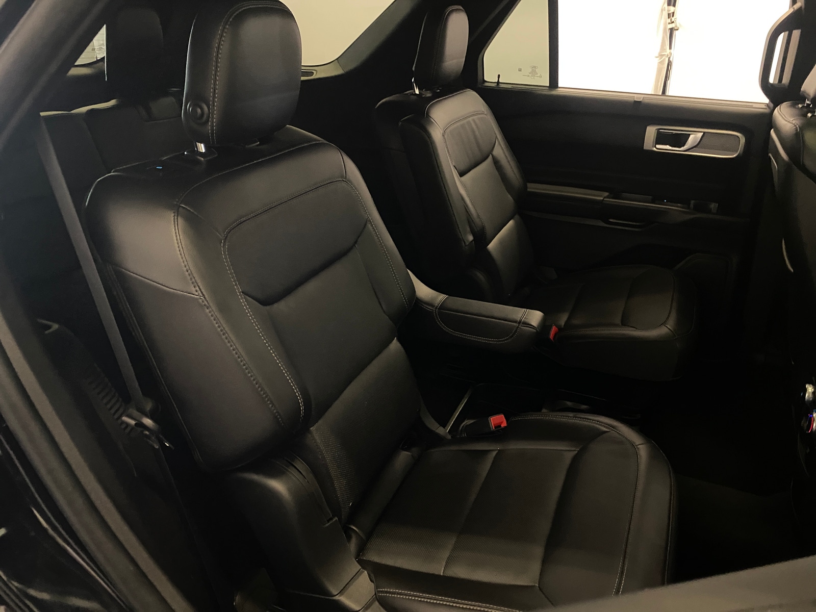 Thumbnail: 2020 Ford Explorer - 5