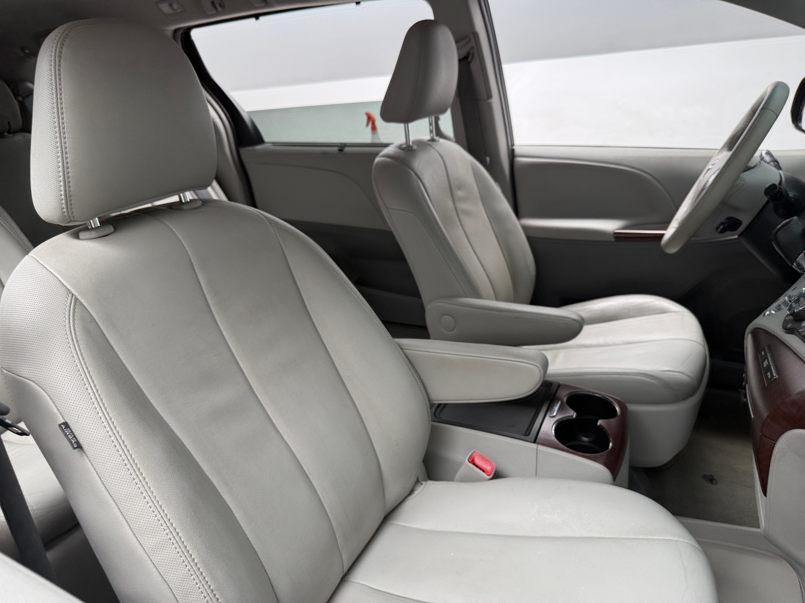 Thumbnail: 2014 Toyota Sienna - 2
