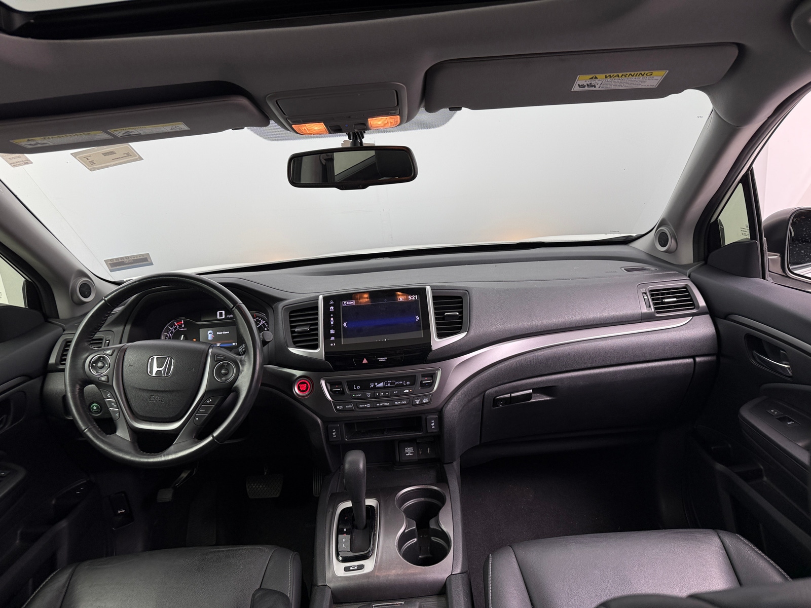 Thumbnail: 2018 Honda Pilot - 2