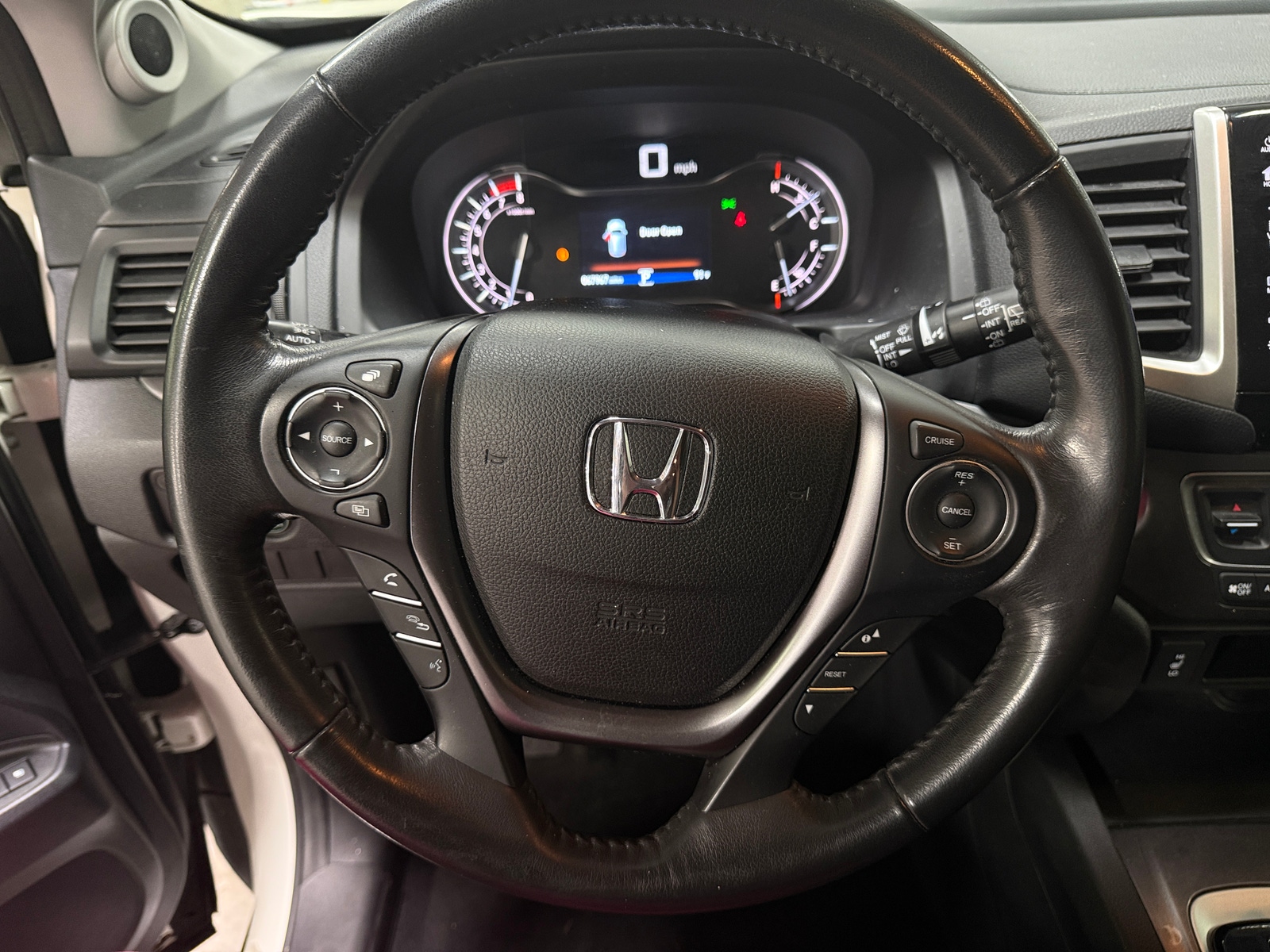 Thumbnail: 2018 Honda Pilot - 4