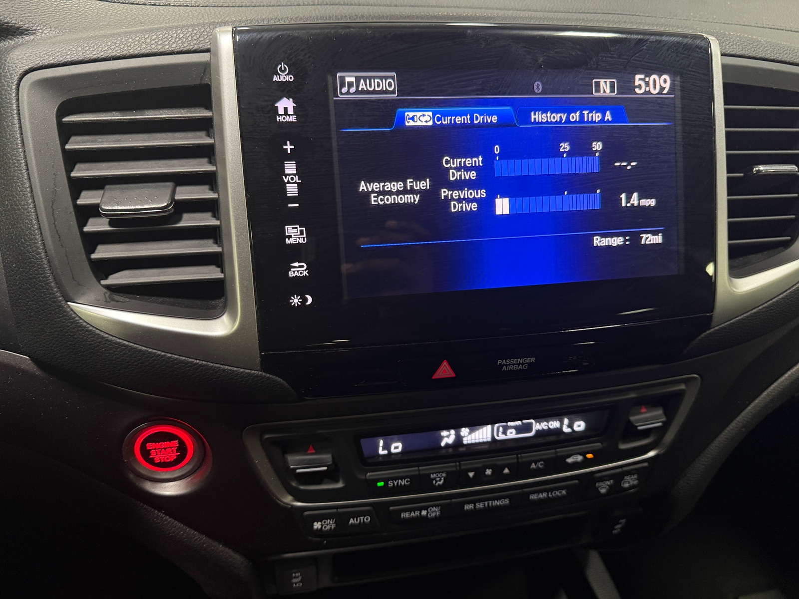 Thumbnail: 2018 Honda Pilot - 3