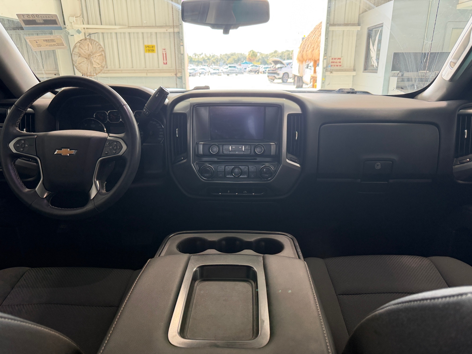 Thumbnail: 2018 Chevrolet Silverado 1500 - 3