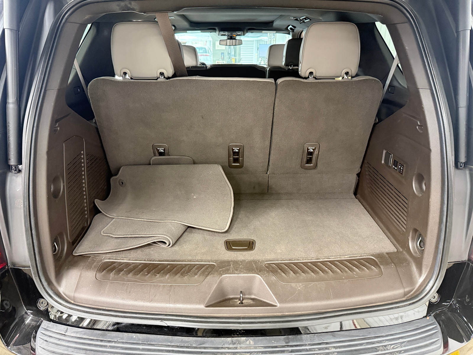 Thumbnail: 2021 GMC Yukon - 6