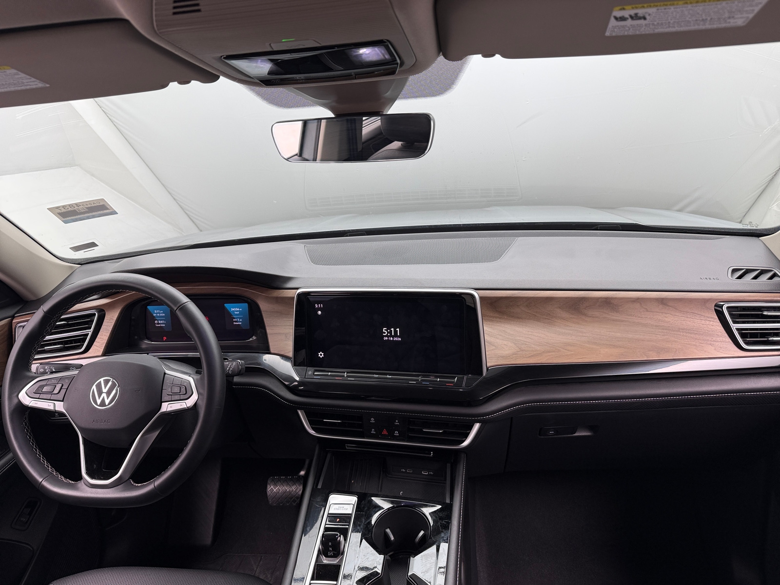 Thumbnail: 2026 Volkswagen Atlas - 3