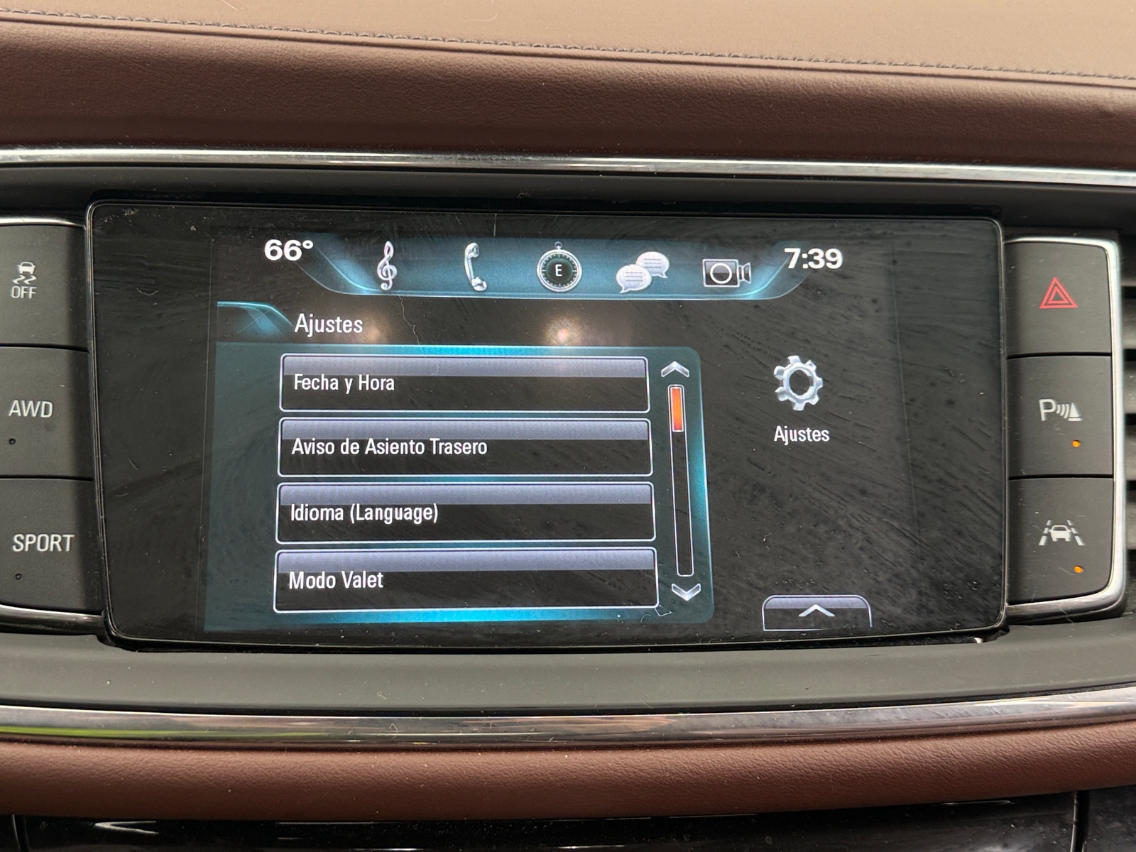 Thumbnail: 2018 Buick Enclave - 3