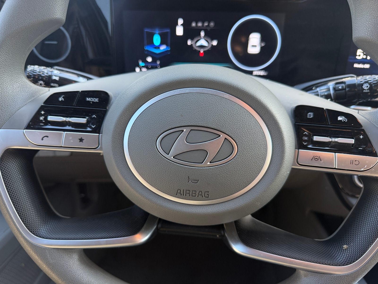 Thumbnail: 2024 Hyundai Elantra - 5