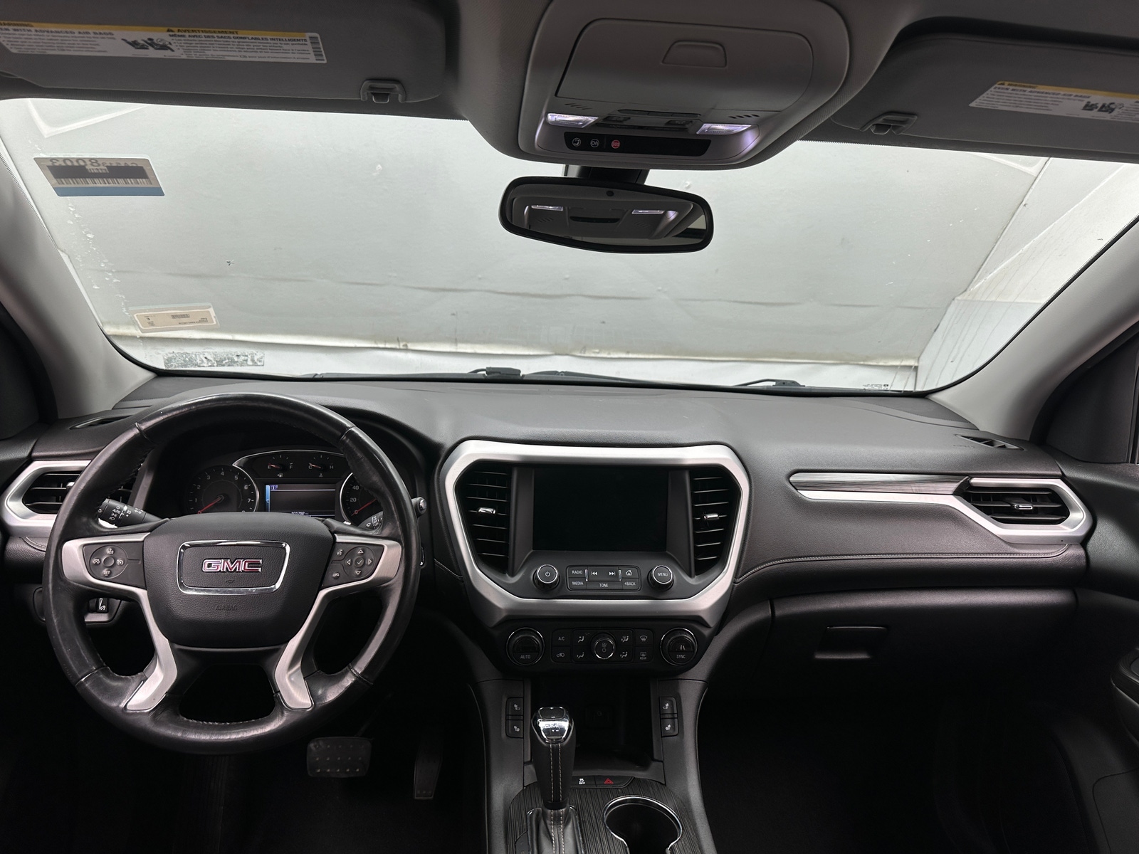 Thumbnail: 2017 GMC Acadia - 2