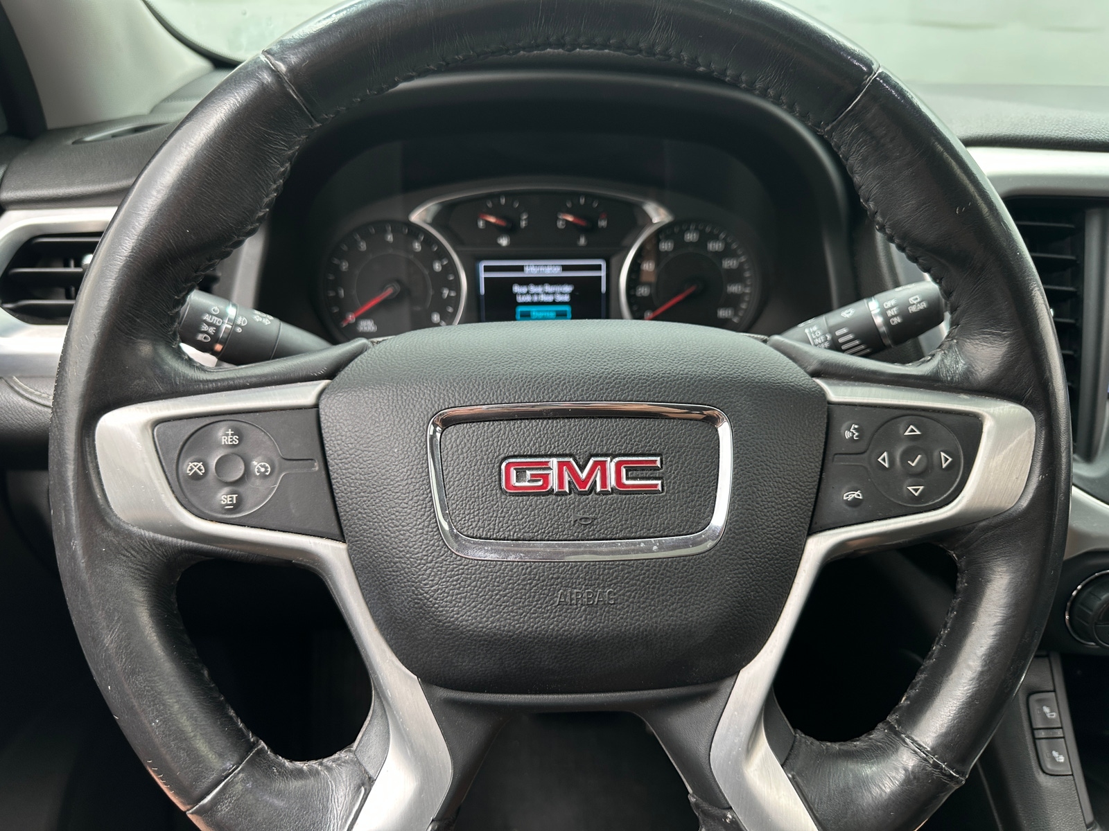 Thumbnail: 2017 GMC Acadia - 4