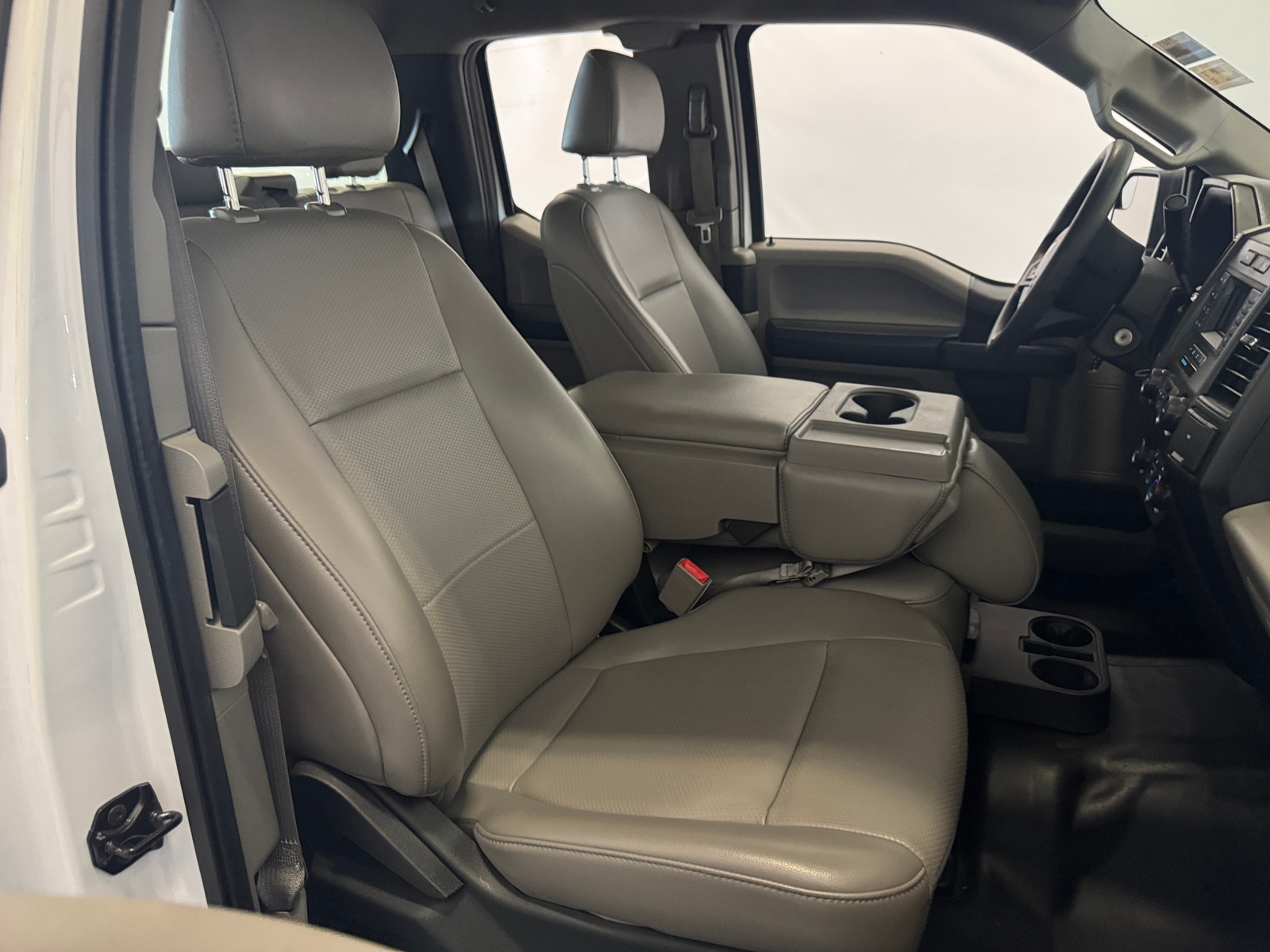 Thumbnail: 2019 Ford Econoline - 2
