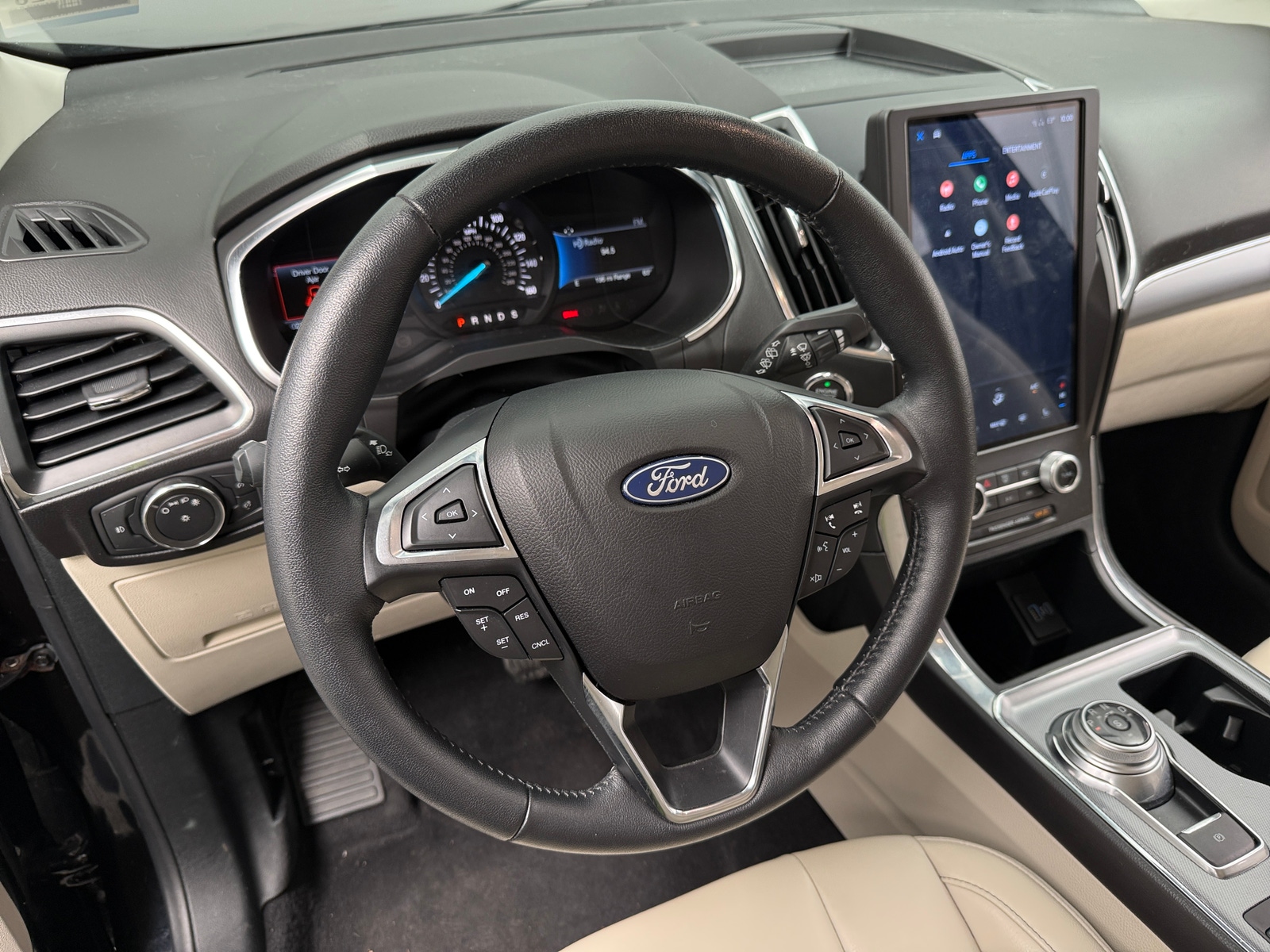 Thumbnail: 2021 Ford Edge - 4