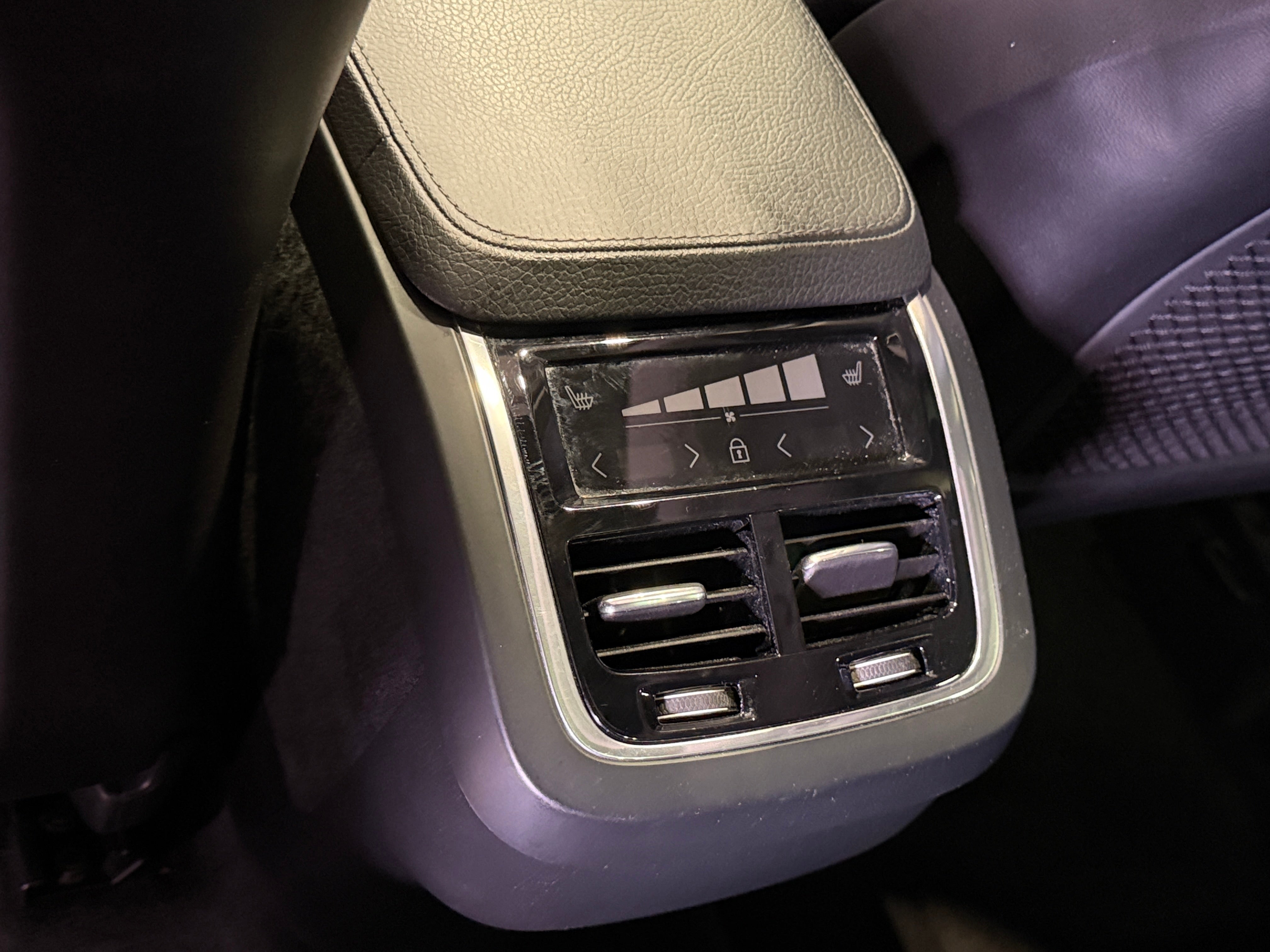 2020 Volvo XC90