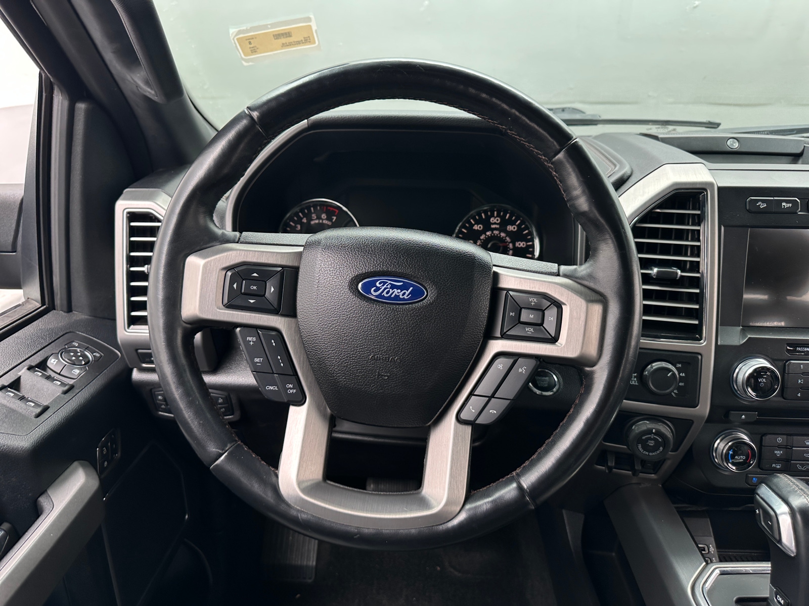 Thumbnail: 2018 Ford Econoline - 4