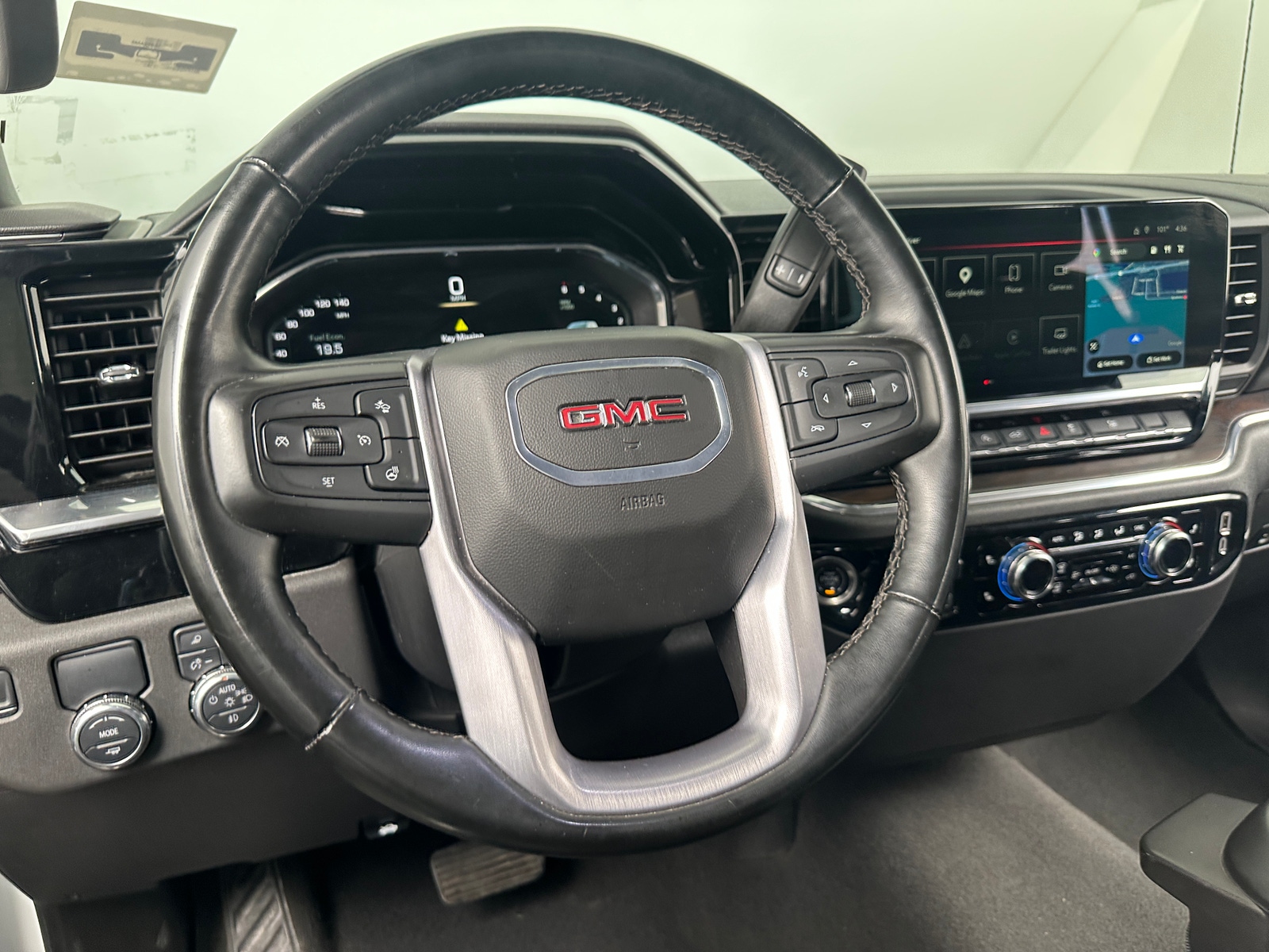 Thumbnail: 2025 GMC Sierra 1500 - 4