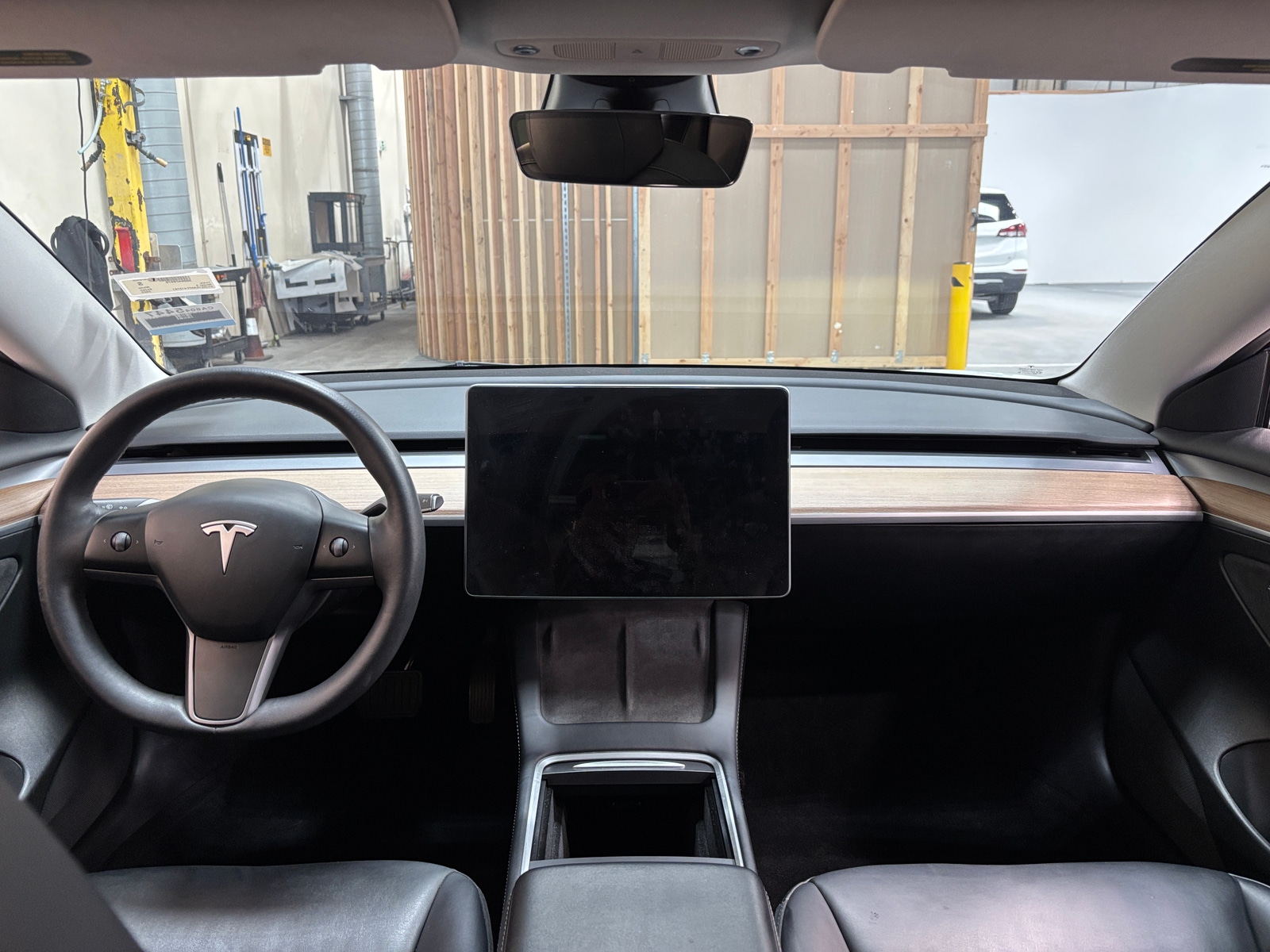 Thumbnail: 2023 Tesla Model 3 - 2