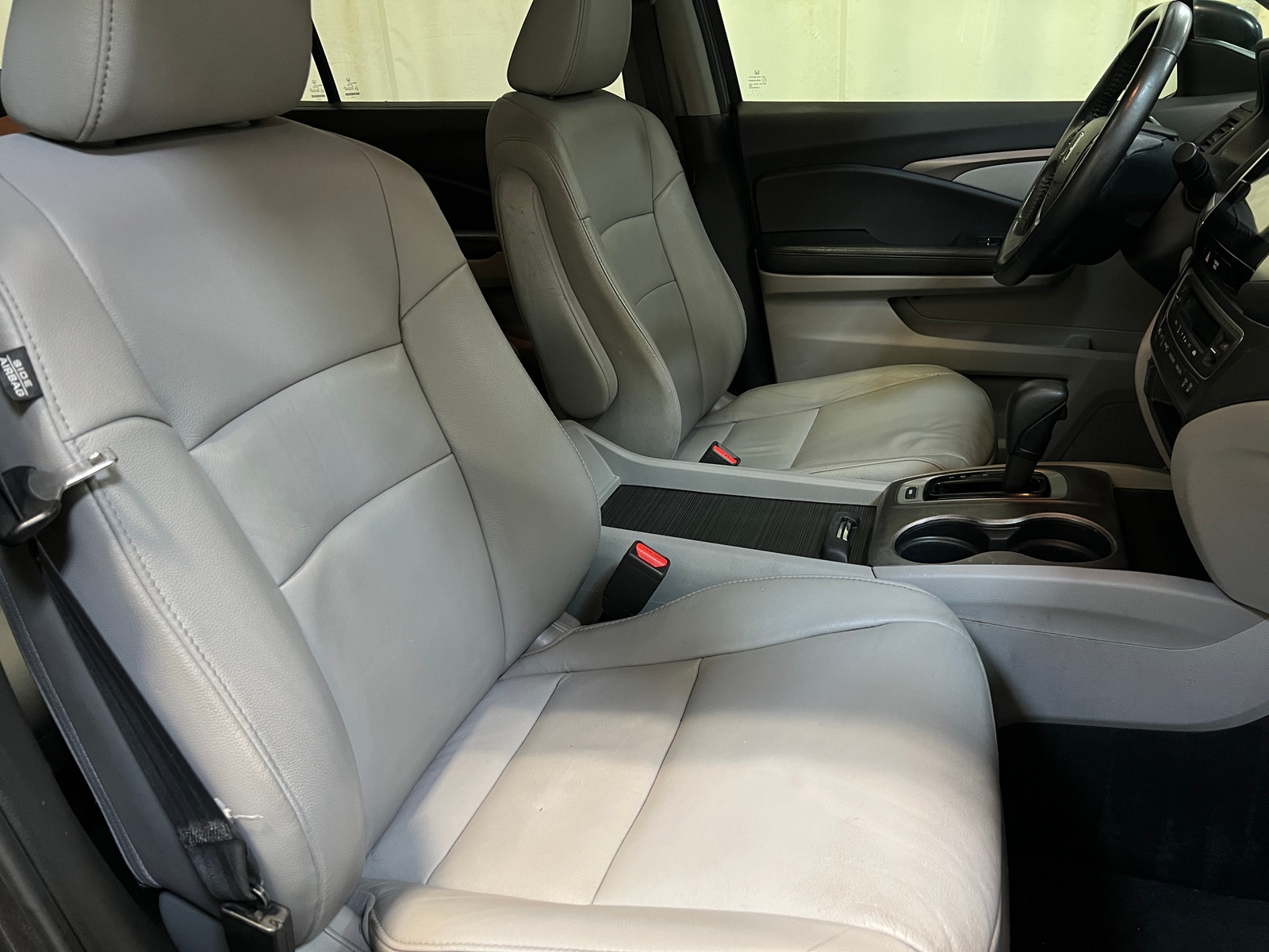 Thumbnail: 2016 Honda Pilot - 2