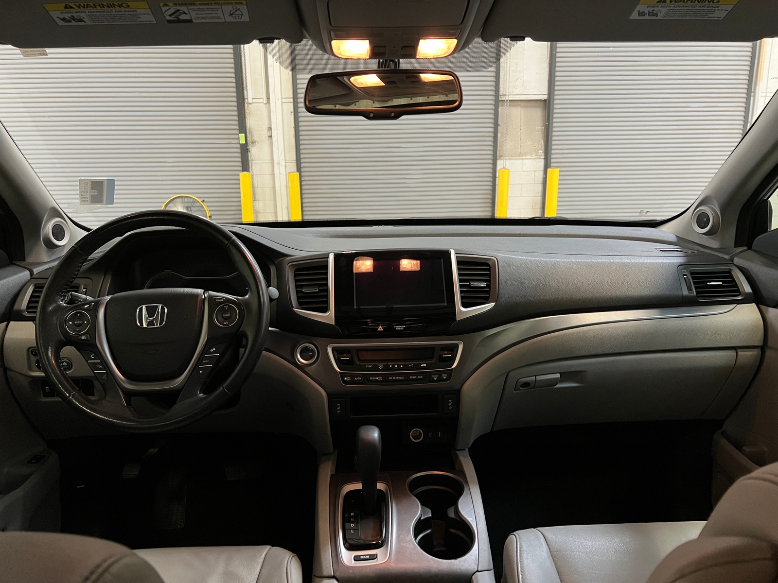 Thumbnail: 2016 Honda Pilot - 3