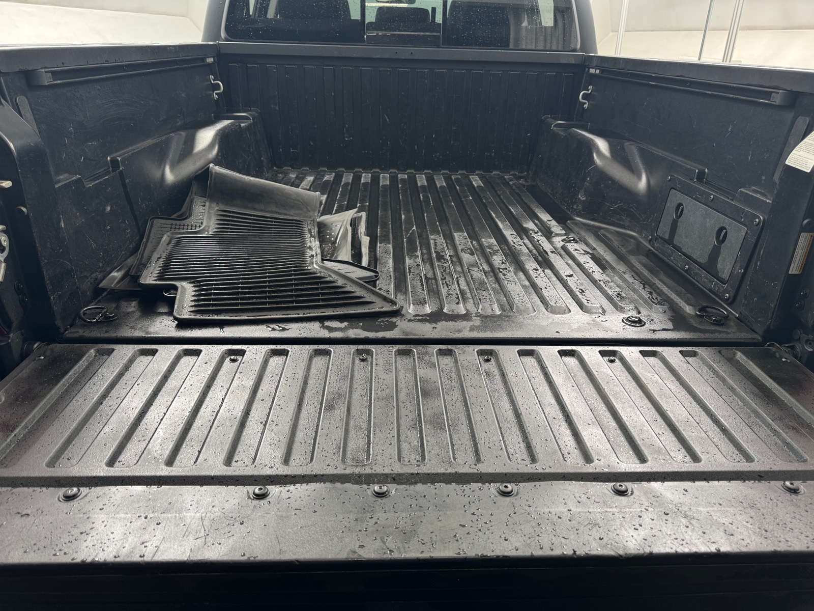 Thumbnail: 2022 Toyota Tacoma - 7