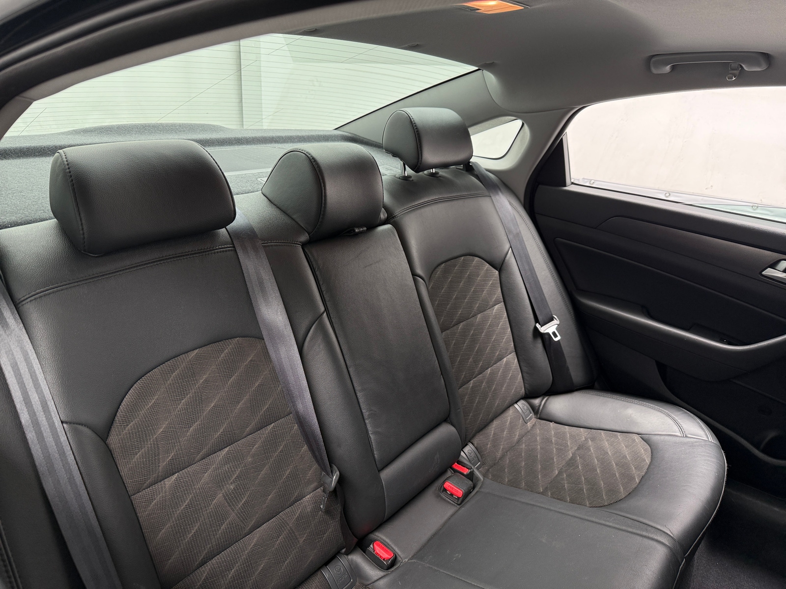 Thumbnail: 2016 Hyundai Sonata - 6
