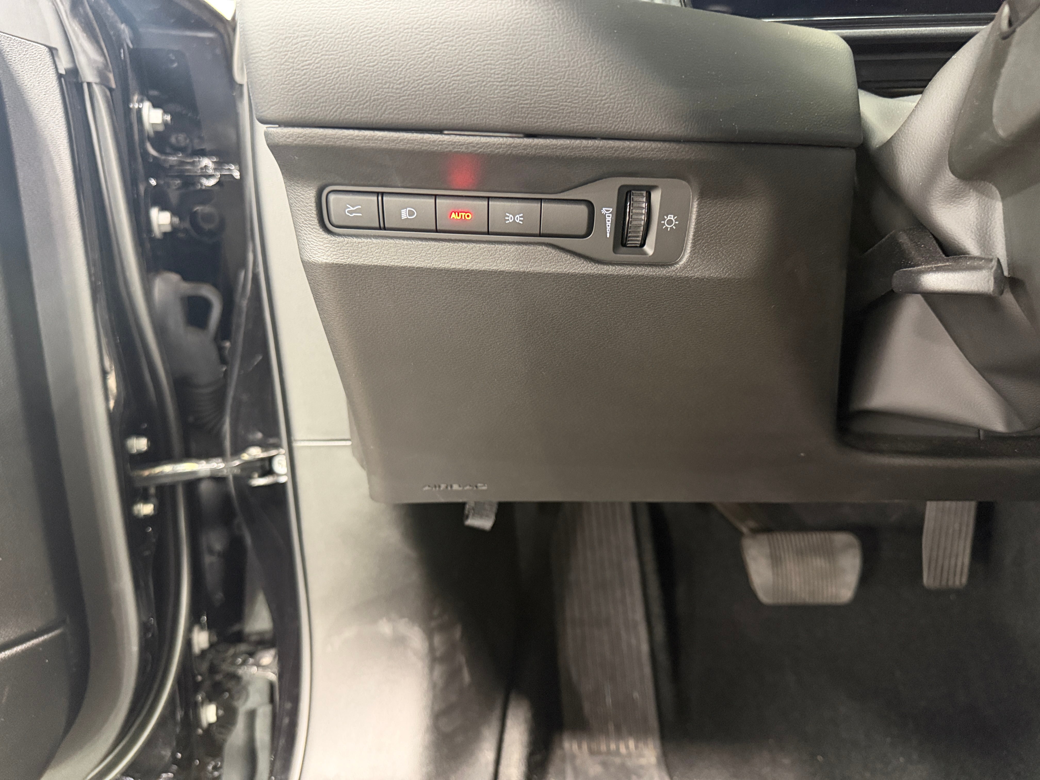 Used 2025 Dodge Charger Daytona R/T with VIN 2C3CDBCK2SR542319 for sale in Auburn, WA