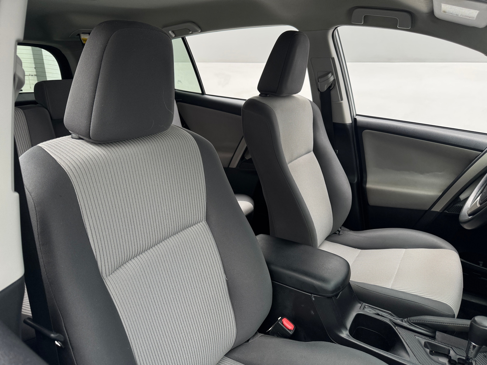 Thumbnail: 2014 Toyota RAV4 - 2