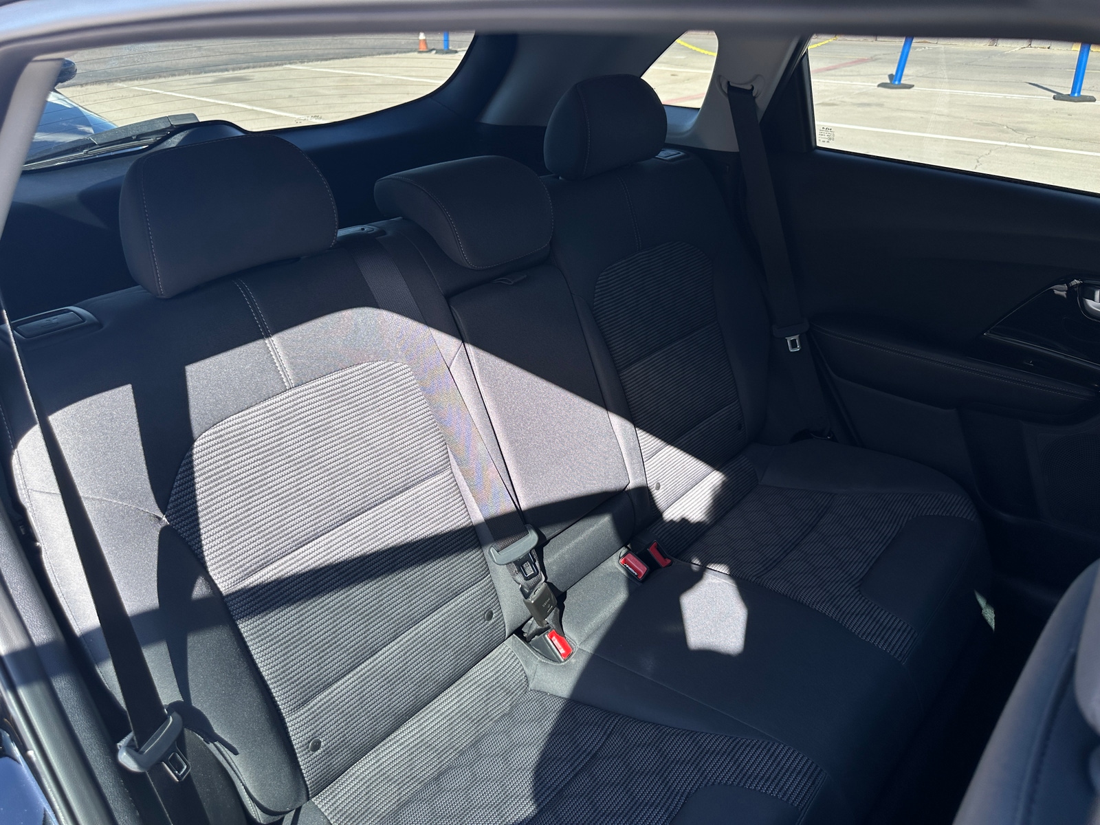 Thumbnail: 2022 Kia Niro - 6