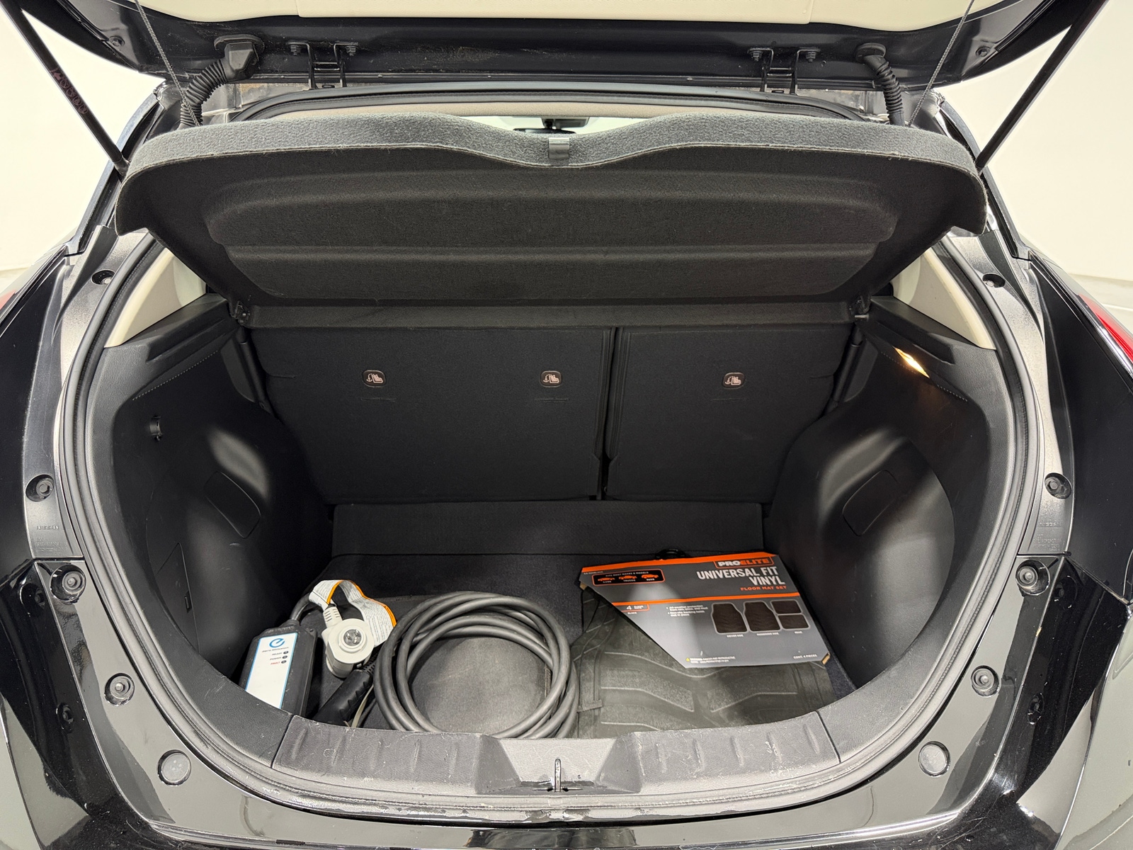 Thumbnail: 2020 Nissan Leaf - 7