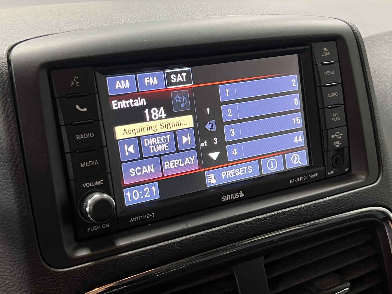 Thumbnail: 2018 Dodge Grand Caravan - 4