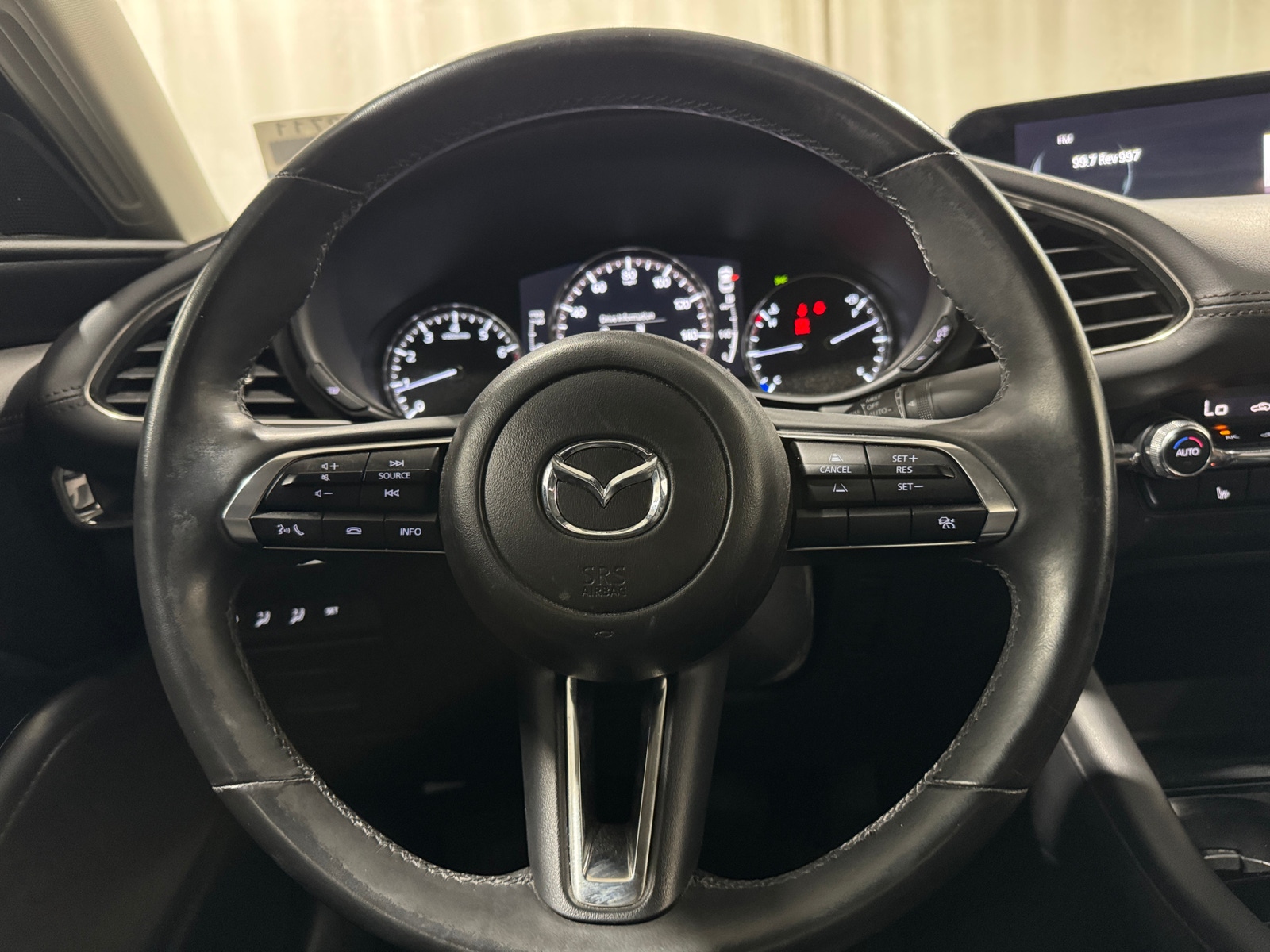 Thumbnail: 2024 Mazda Mazda3 - 4