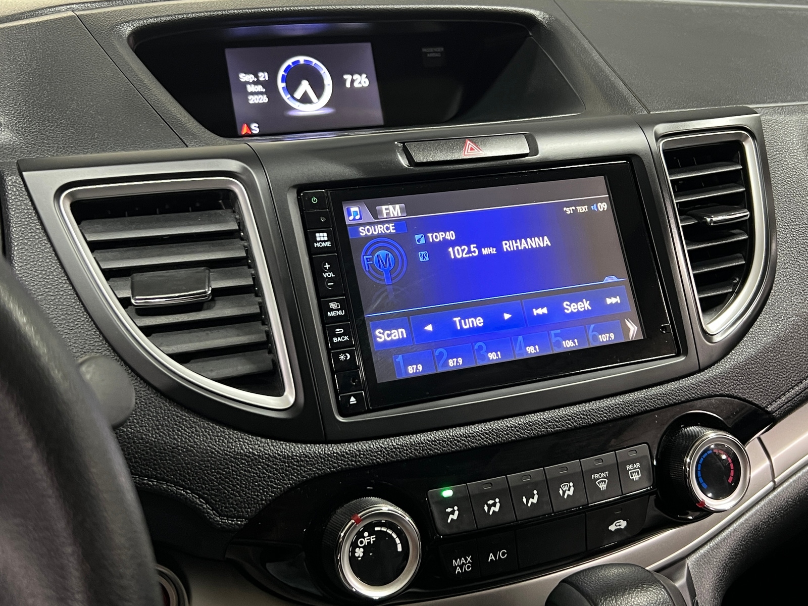 Thumbnail: 2016 Honda CR-V - 4