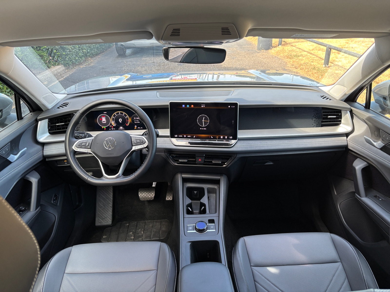 Thumbnail: 2026 Volkswagen Tiguan - 3