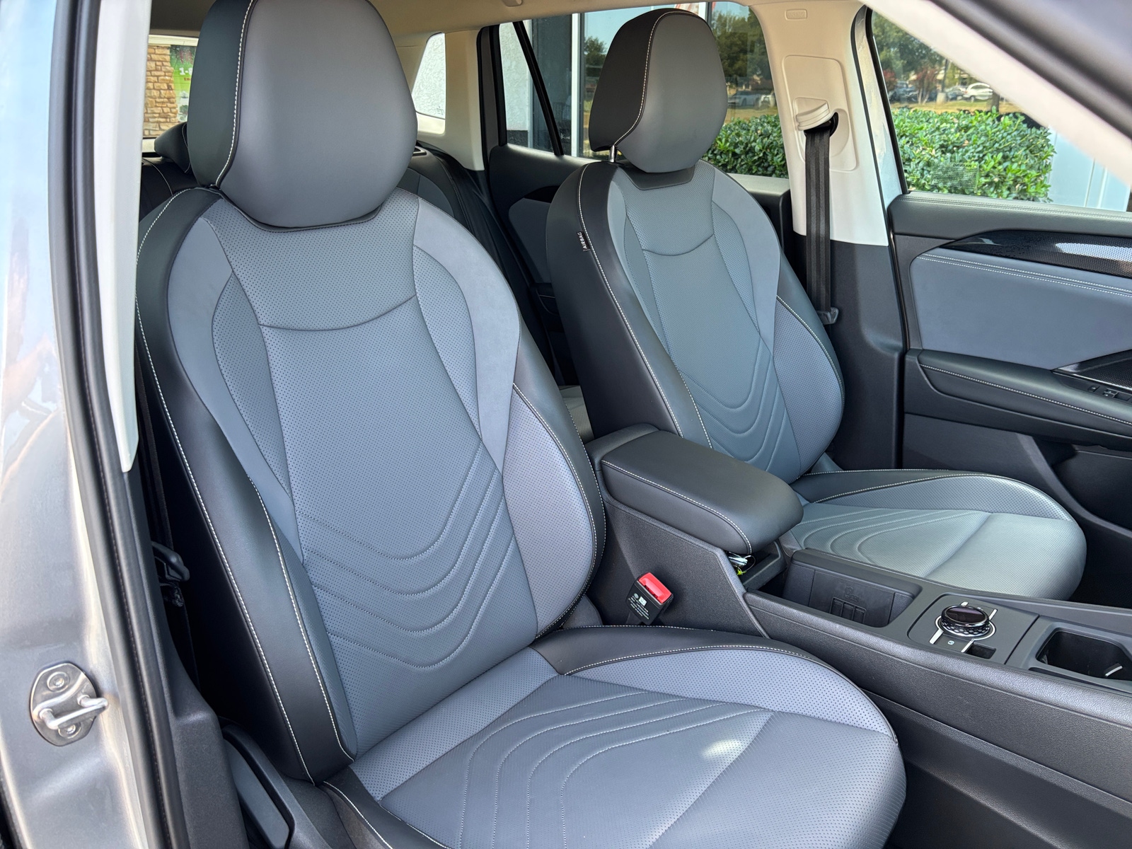 Thumbnail: 2026 Volkswagen Tiguan - 2