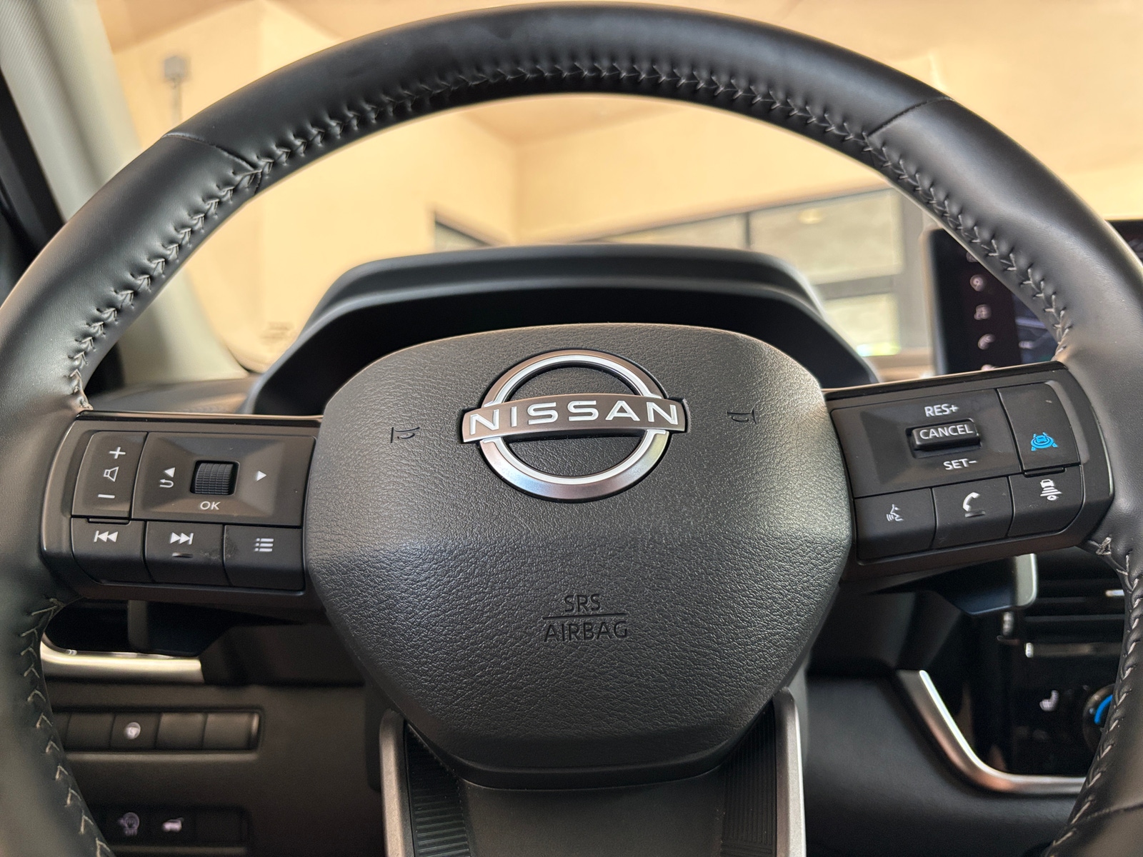 Thumbnail: 2026 Nissan Rogue - 4