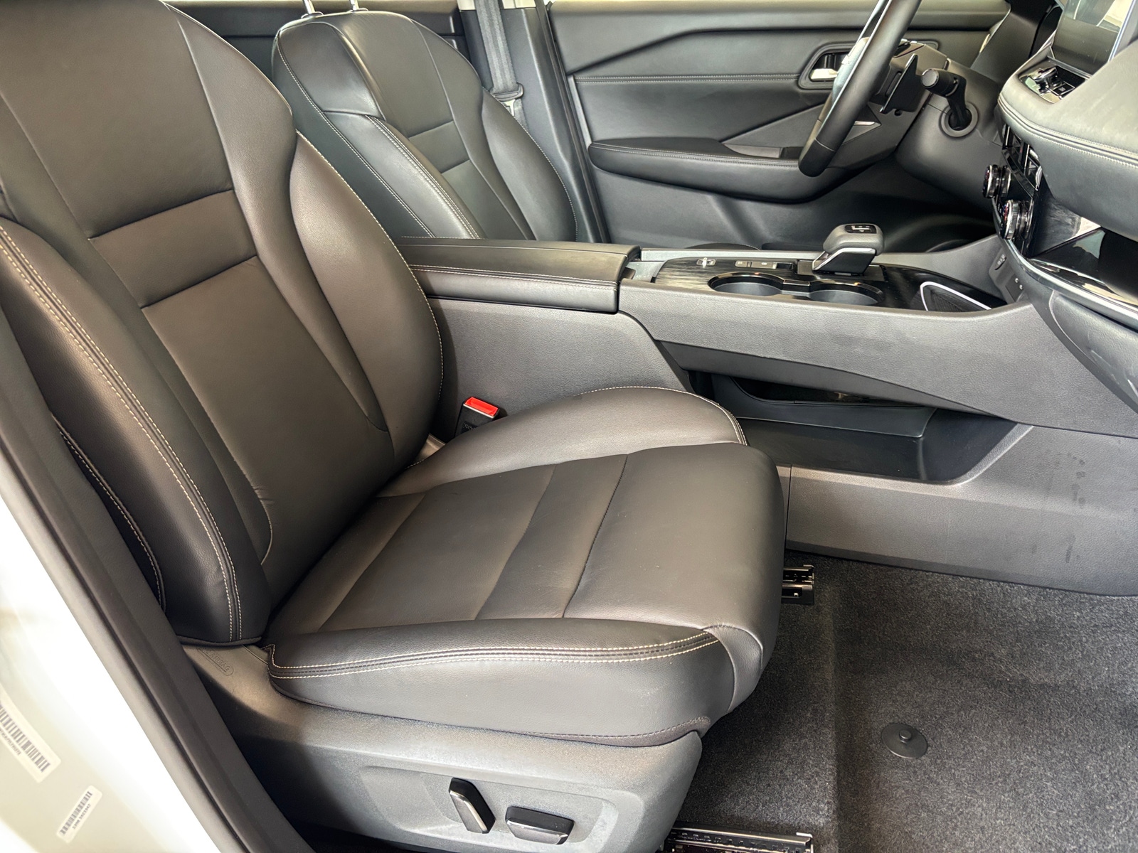 Thumbnail: 2026 Nissan Rogue - 2