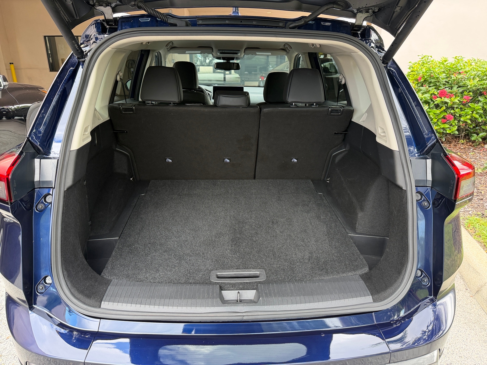 Thumbnail: 2026 Nissan Rogue - 4