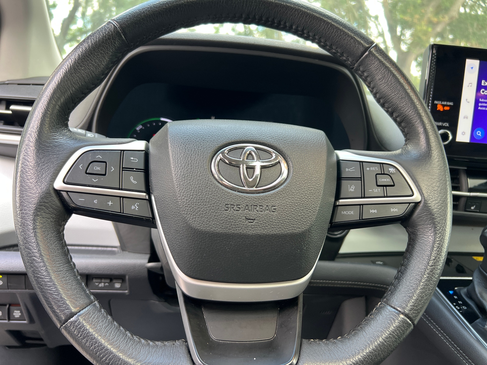 Thumbnail: 2025 Toyota Sienna - 5